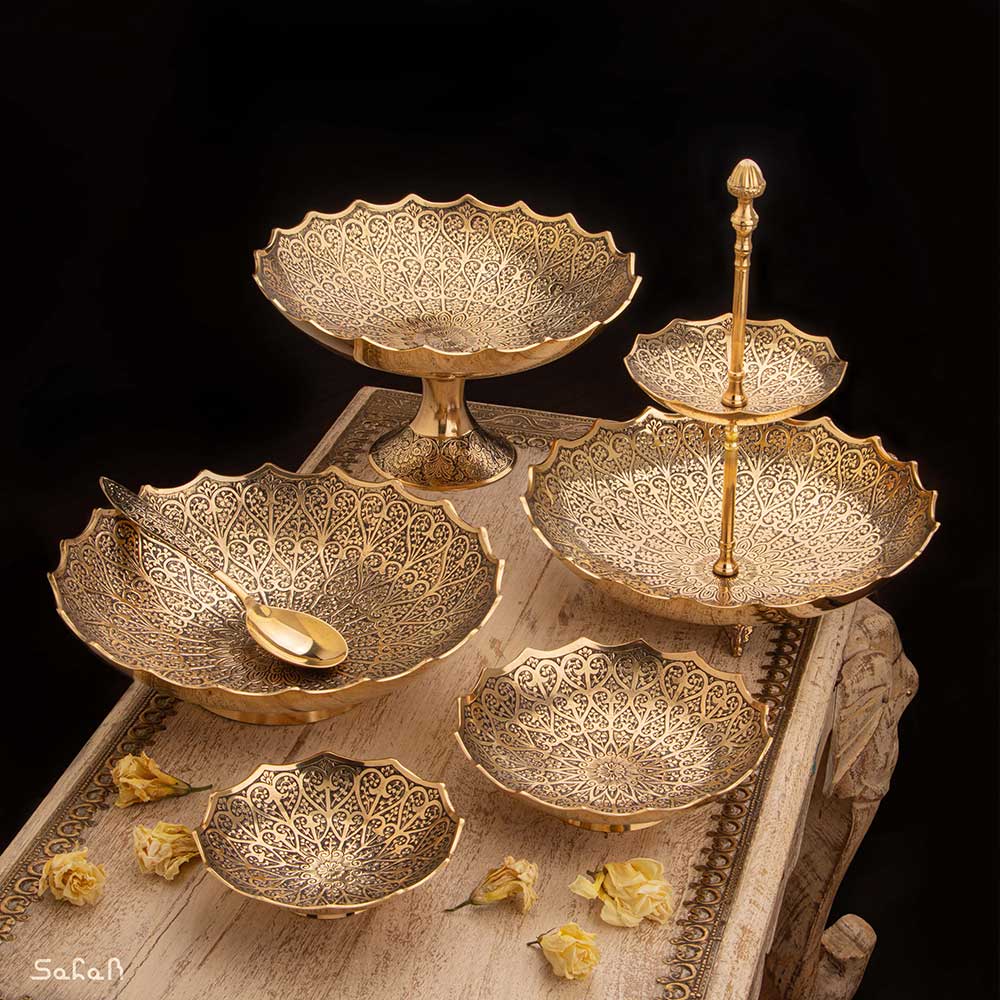 خریدار ظروف برنجی قدیمی چه معیارهایی را برای قیمت‌گذاری و خرید تضمینی در محل بررسی می‌کند؟