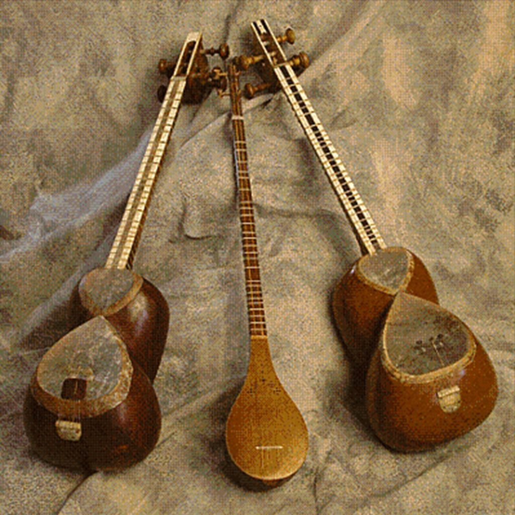 بهترین خریدار ساز سنتی قدیمی کیست و ساز آنتیک شما چقدر می‌ارزد؟