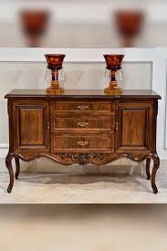 بهترین خریدار کنسول چوبی قدیمی کیست و چگونه بالاترین قیمت را دریافت کنیم؟