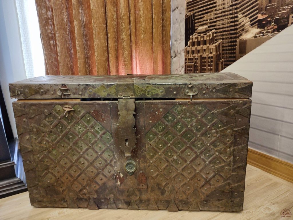 خریدار صندوقچه قدیمی را چطور پیدا کنیم که بهترین قیمت را بگیریم؟