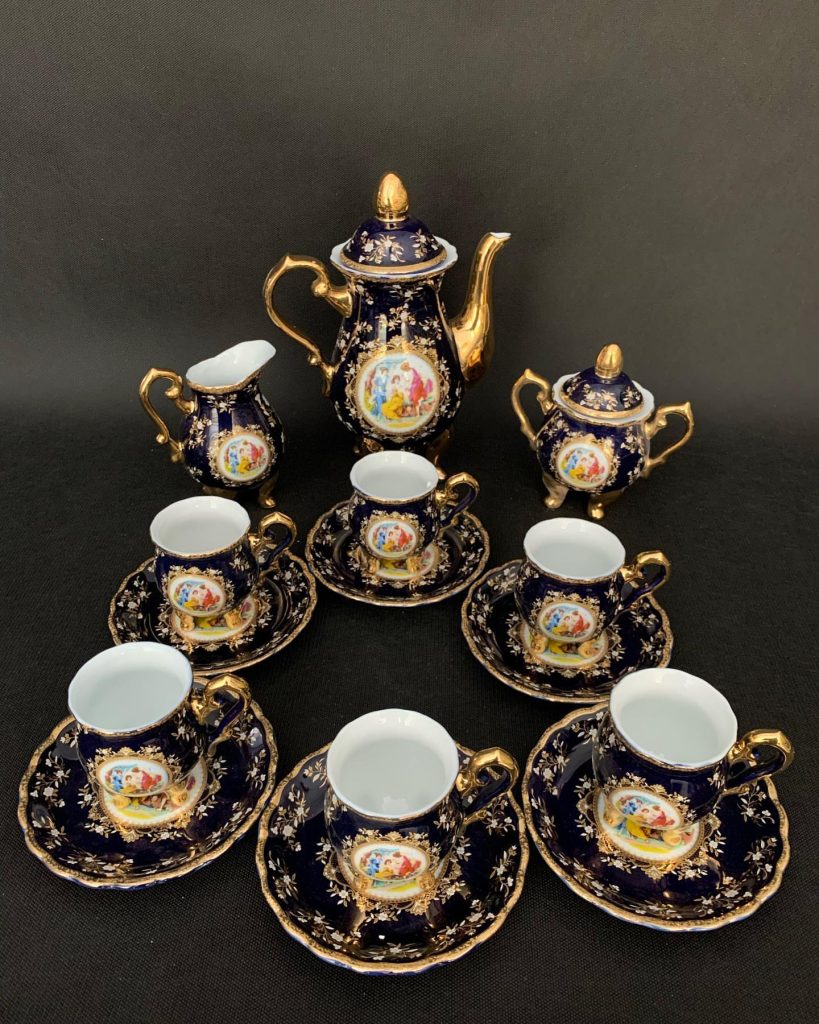 بهترین خریدار وسایل قهوهخوری آنتیک کیست و این لوازم قدیمی چقدر ارزش دارند؟